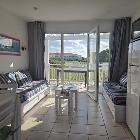 Terrasse Vue Pinede & Piscine Апартаменты